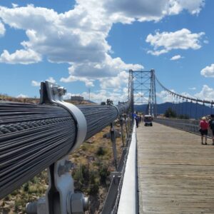 Can we all just stop scrolling for a second and admire how pretty and strong these wires are