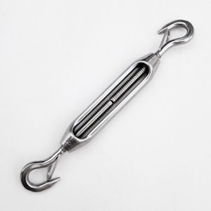 turnbuckle with stopper